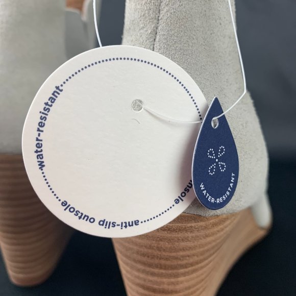 CASLON Willa Oatmeal‎ Gray Suede Chelsea Wedge Booties NWOB - Picture 7 of 11